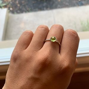 Pandora - august droplet ring size 6